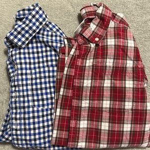 Set of 2 button downs - kids size large (10/12)